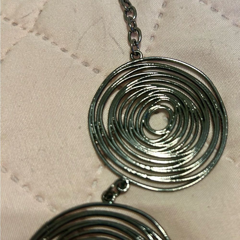 NWT Black Spiral Statement Necklace - Picture 9 of 16